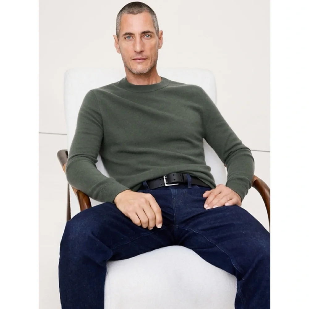 Banana Republic | Men's Green 100% Cashmere Crew Neck Sweater ~ NWT Medium